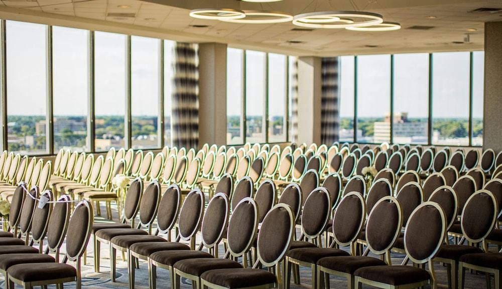 Doubletree By Hilton Hotel And Conference Center Chicago North Shore Skokie Zewnętrze zdjęcie