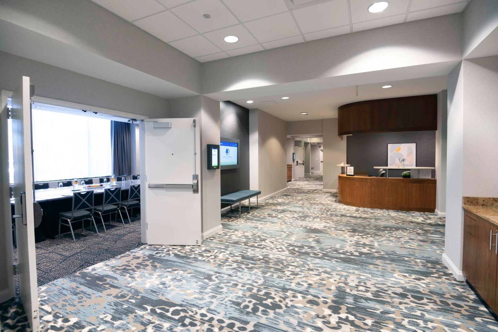 Doubletree By Hilton Hotel And Conference Center Chicago North Shore Skokie Zewnętrze zdjęcie